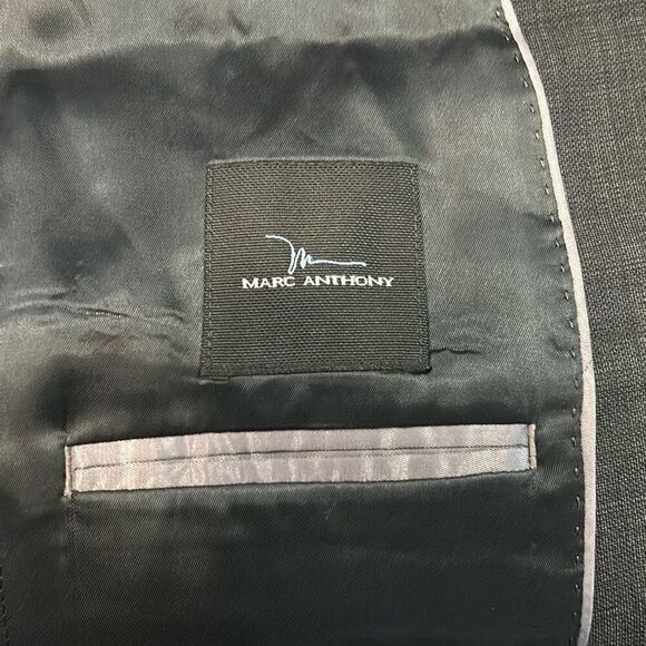 Marc Anthony, Men’s charcoal black, double button suit jacket/blazer size 36R - Picture 10 of 12